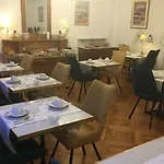 Hotel Restaurant Continental Évian-les-Bains