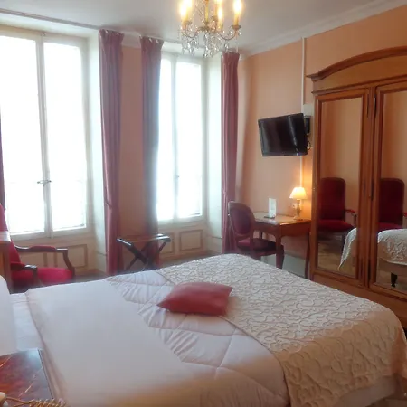 Restaurant Continental Hotel 2*