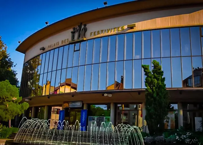 Restaurant Continental Hotel 2*