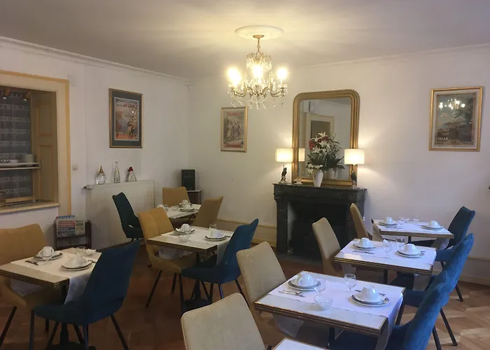 Restaurant Continental Hotel 2*