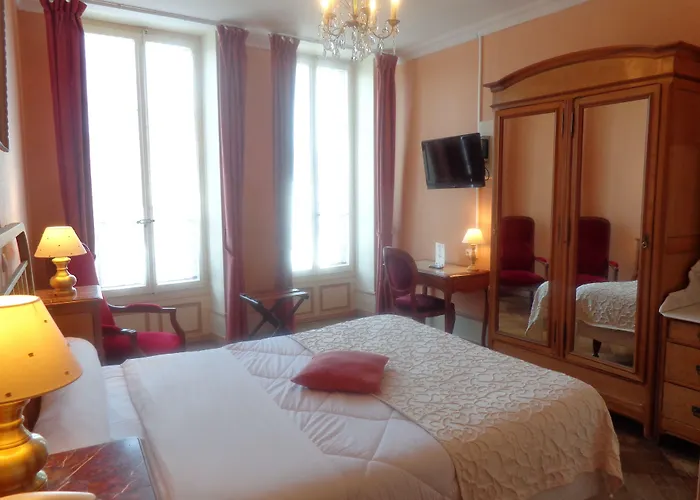 Restaurant Continental Hotel 2*