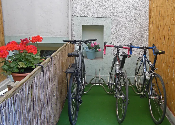 Restaurant Continental ホテル 2*